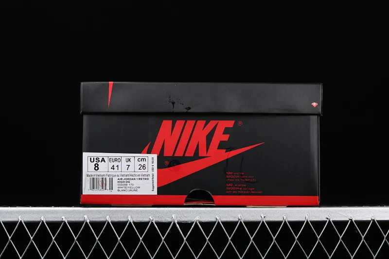 All categories Air Jordan Jordan series basketball shoes Air Jordan 1 High Air Jordan 1 High OG "First Class Flight" Style AJ1 Joe 1 first class flight white and yellow Flight QR code basketball shoes 555088-170
